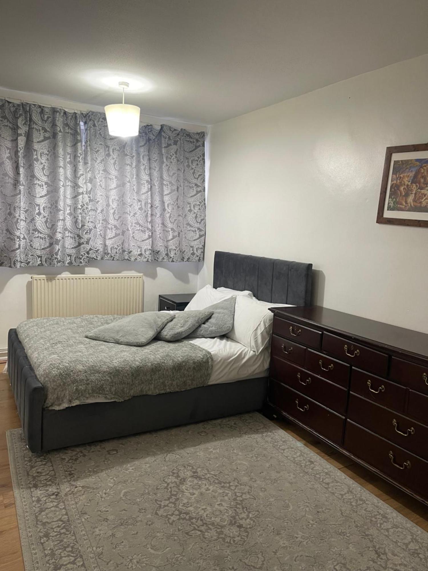 런던 Norland House 아파트 외부 사진