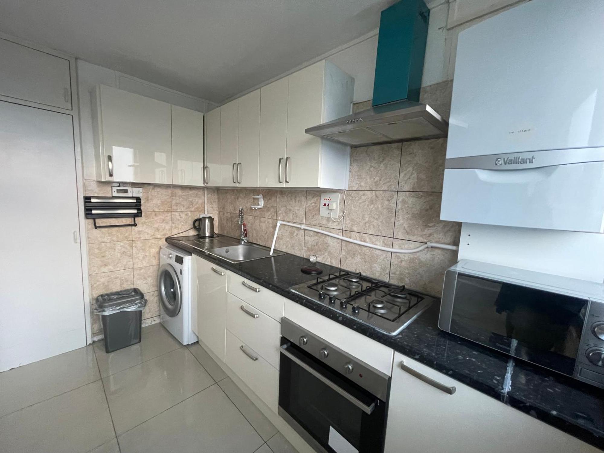 런던 Norland House 아파트 외부 사진