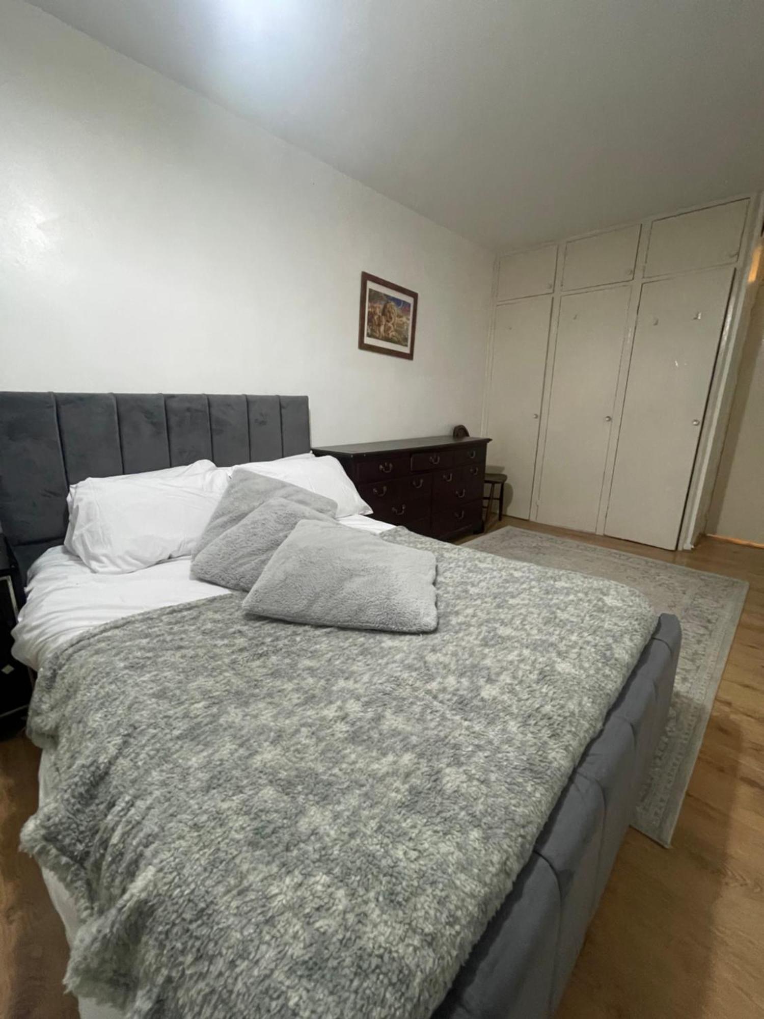런던 Norland House 아파트 외부 사진